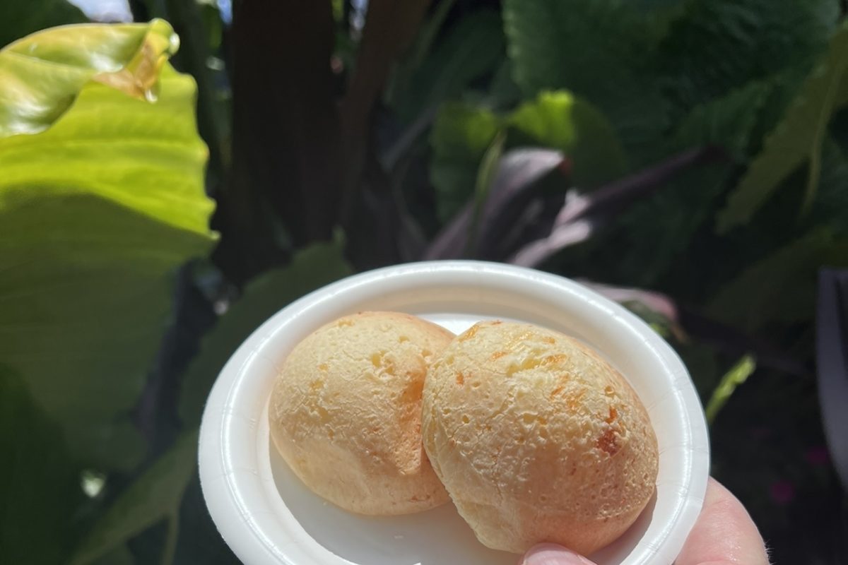 Epcot International Food & Wine Festival – Emile’s Fromage Montage – Part 3 & 4